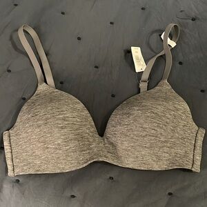 GapBody Breath Wireless Bra